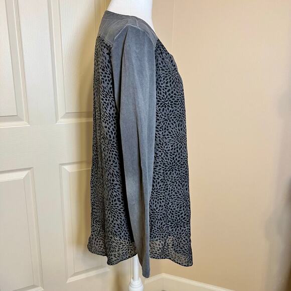 Soft Surroundings Overlay Tunic Grey with Dot Print Henley Style Size Medium - Picture 3 of 8